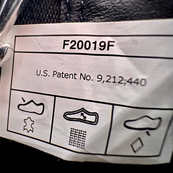 NW/B Ugg Arleta Wedge Waterproof Black Silver Buckle Boots Size 9.5 - Picture 11 of 12